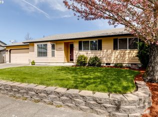 4958 Forsythia Dr, Springfield, OR 97478