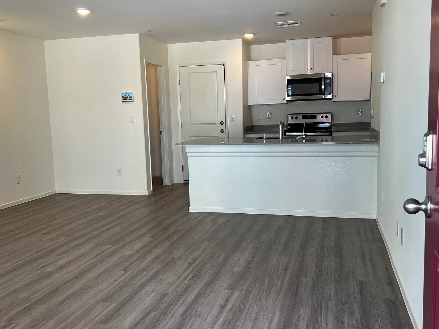 1904 Arietta Vista St — Photo 2