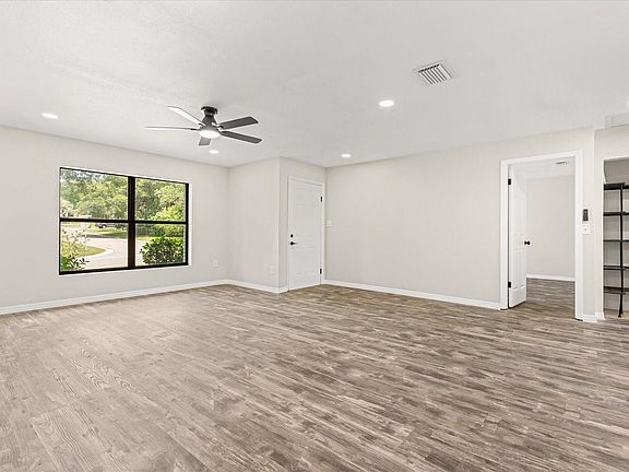 3rd image of 575 Lake McCoy Dr #A