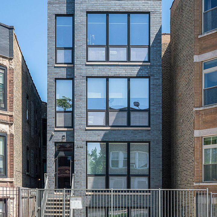 1st image of 2646 W Augusta Blvd #3