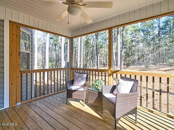 5th image of 2640 Longleaf Dr SW