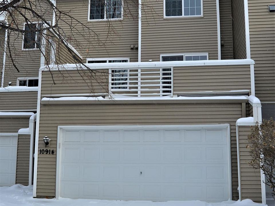1st image of 10914 Johnson St NE #7