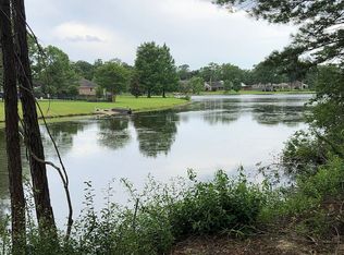 6046 The Woods Rd, Picayune, MS 39466