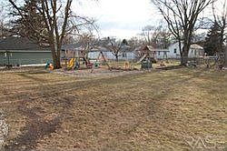 3rd image of 126 SW Park St