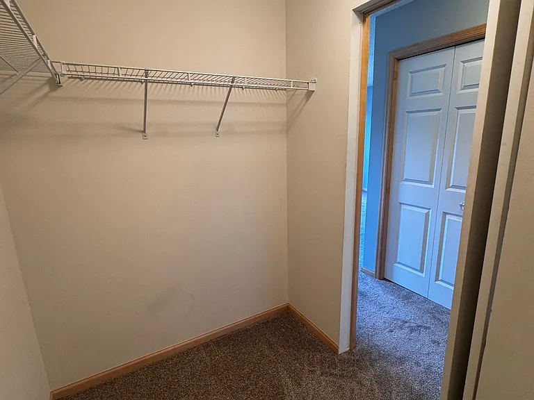 12210 Urbank St NE #B — Photo 30