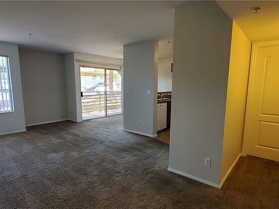 3rd image of 7720 Secret Shore Dr Unit 101