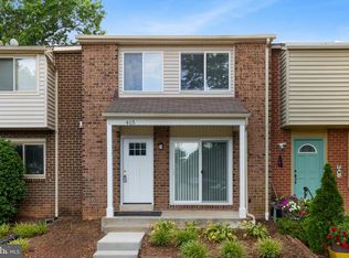 415 Argus Pl, Sterling, VA 20164