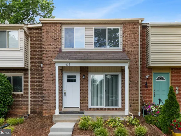 415 Argus Pl, Sterling, VA 20164