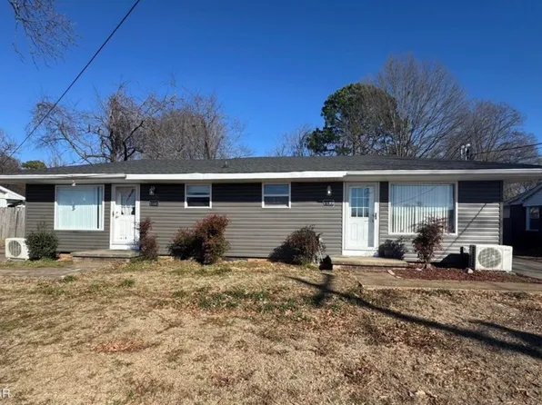 1141 Hollywood Dr #1141, Jackson, TN 38301