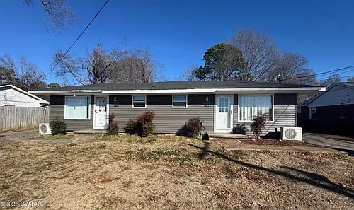 1141 Hollywood Dr #1141 Photo 1