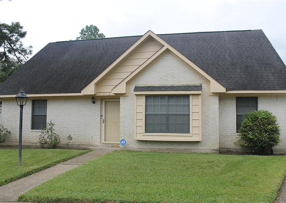 1st image of 3102 Indian Wells Ct