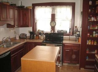 701 Westview St, Cleveland, WI 53015