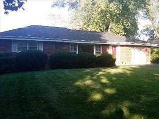 1st image of 308 W Hiawatha Trl