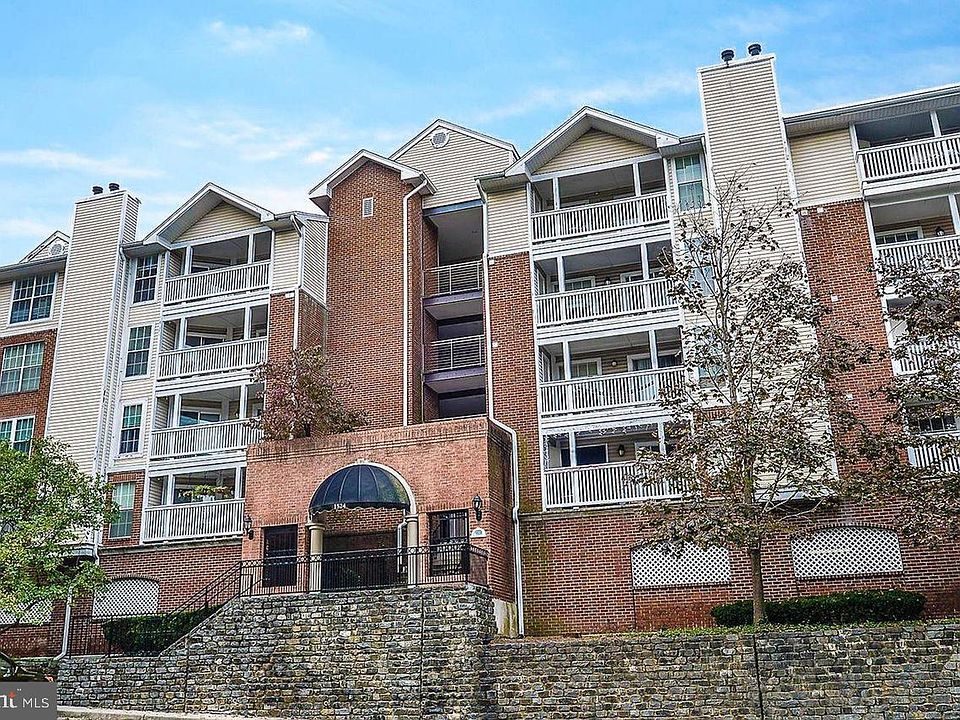 1st image of 1524 Lincoln Way APT 237