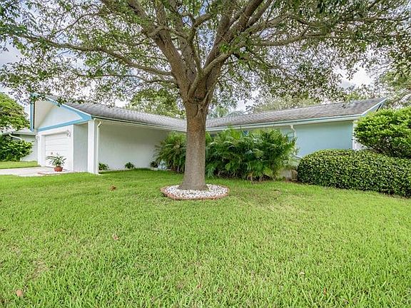 2nd image of 2713 Ashwood Ct