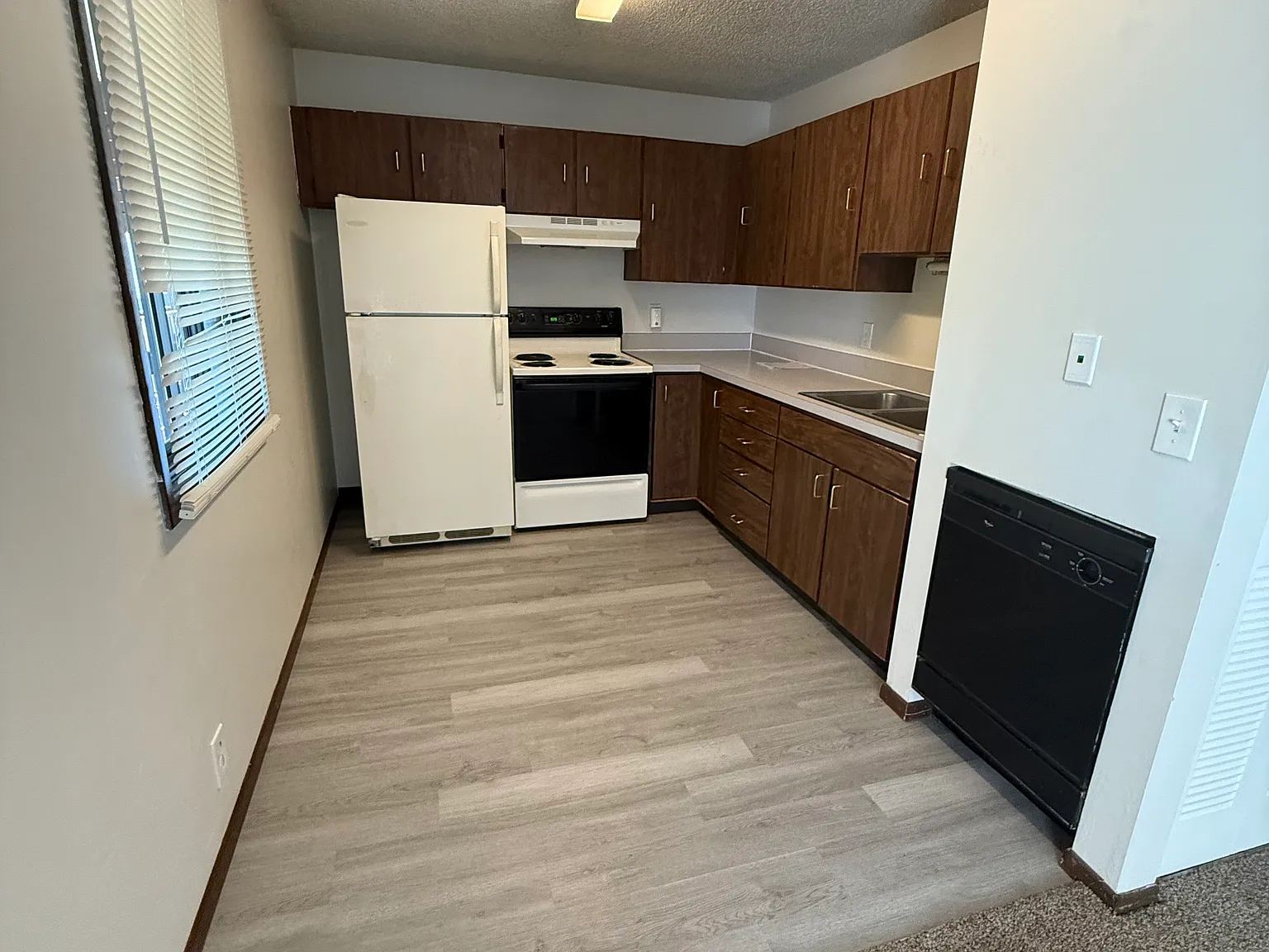 1 bed, 815 sqft, $855 — Photo 4