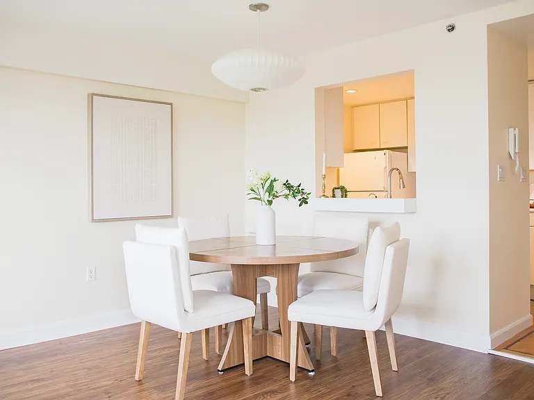 931 Massachusetts Ave #905 — Photo 4