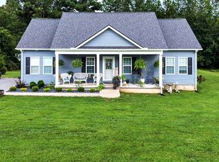 582 Hennessee Ave, Morrison, TN 37357