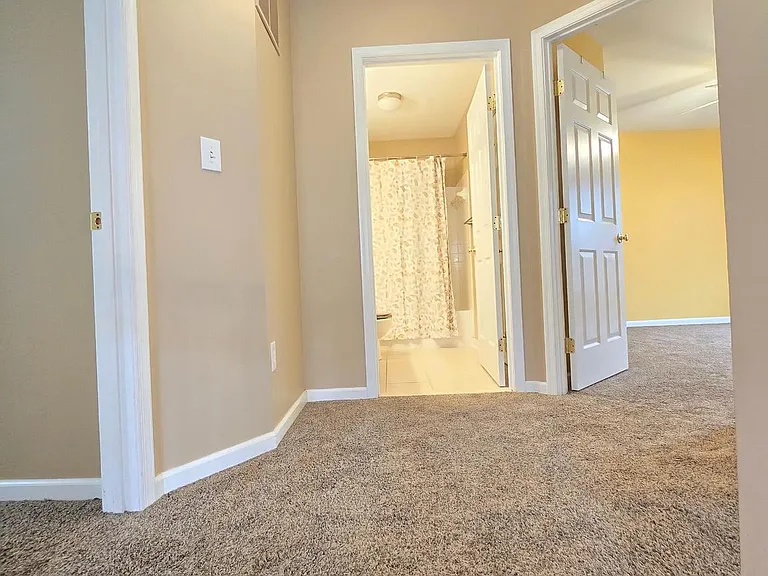 160 Leeds Creek Cir — Photo 11