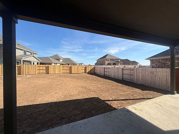 1824 Fannie Road Elevation Image 3