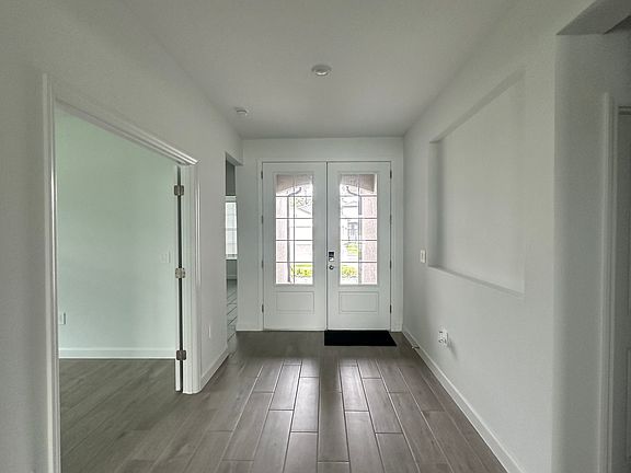 2nd image of 10855 Timber Creek Dr