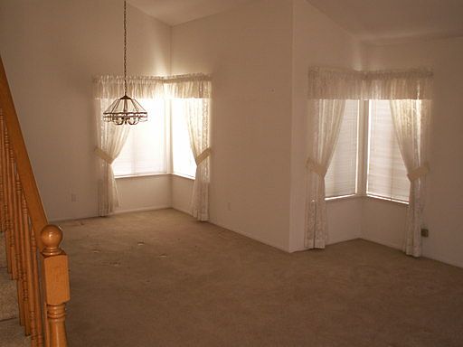 4th image of 27886 Cliff Top Ct