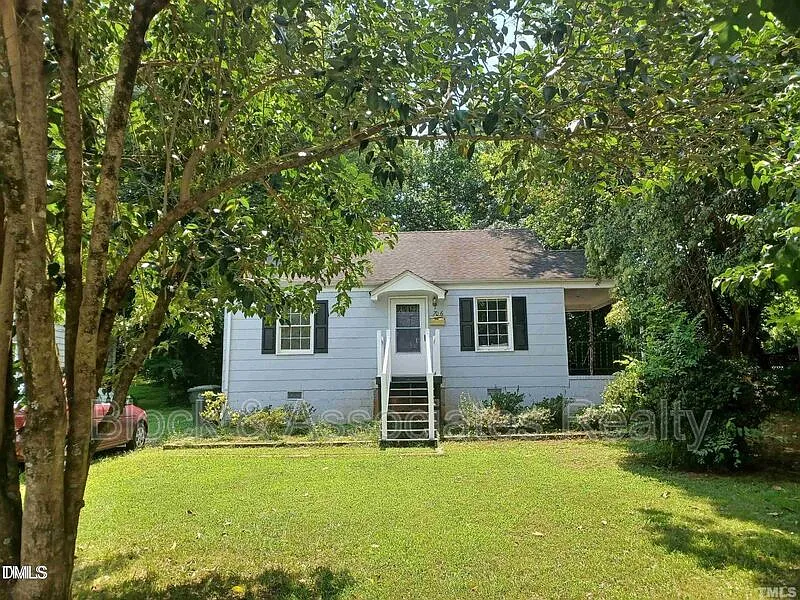 706 Van Buren Rd