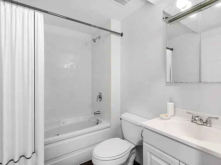 69 Leonard St #3B — Photo 7