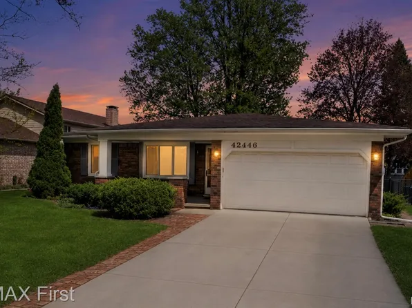 42446 Sycamore Dr, Sterling Heights, MI 48313