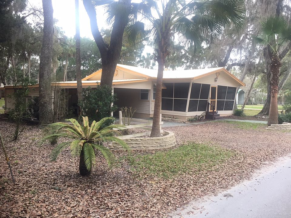 2nd image of 11160 W Seminole Pl