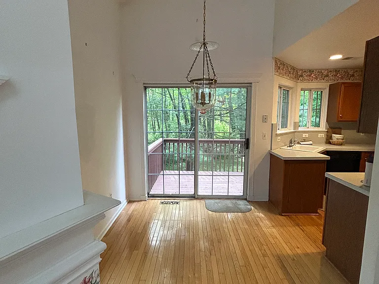 137 Woods End — Photo 5