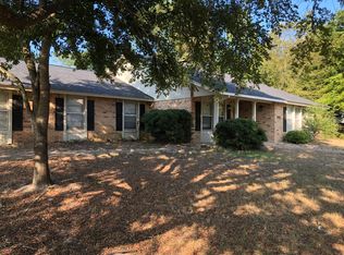 102 Louise Ln, Athens, TX 75751