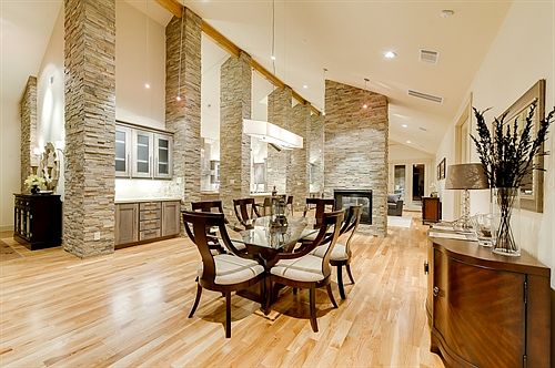 18' Stacked Slate
        Columns