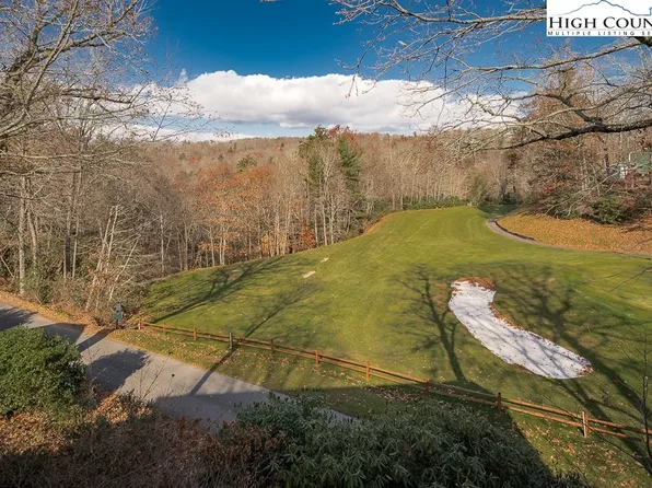 52 Thornwood Loop, Newland, NC 28657