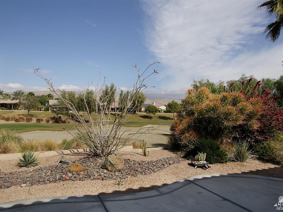 1st image of 81074 Avenida Lorena
