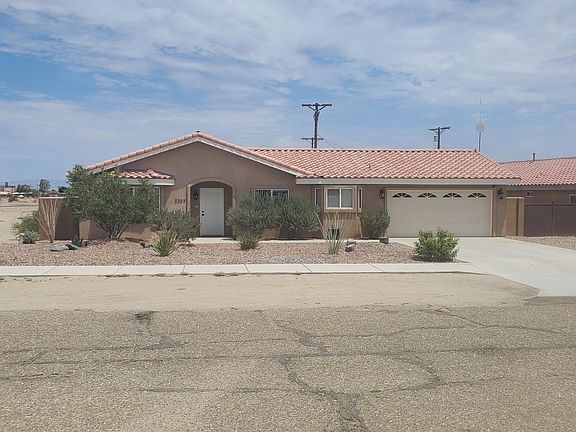 3rd image of 2303 Sand Jewel Ave