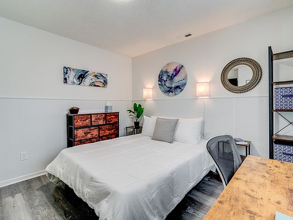 5th image of 1536 W 39th St APT A