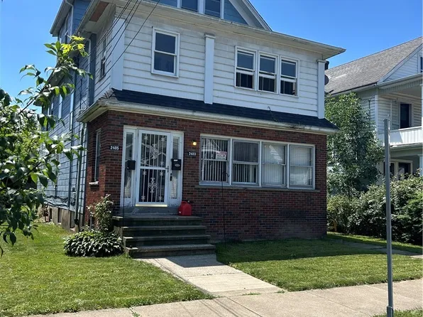 2483 Pierce Ave, Niagara Falls, NY 14301