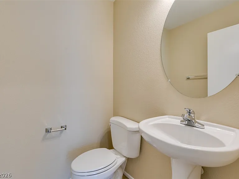 1170 Orange Meadow St — Photo 41