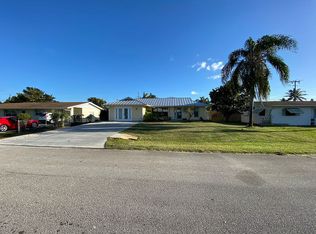 1894 SE Washington St, Stuart, FL 34997