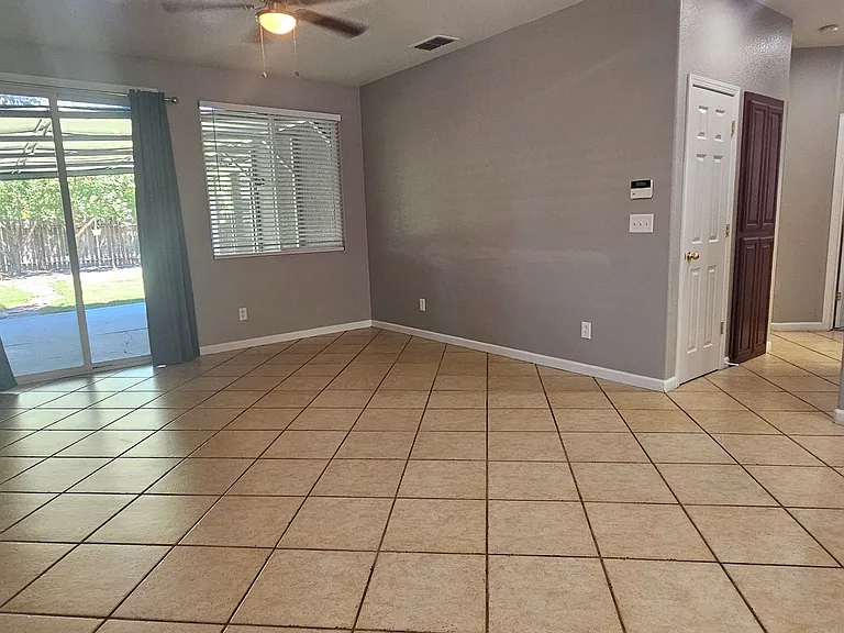 5796 Bridgecross Dr #1 — Photo 33