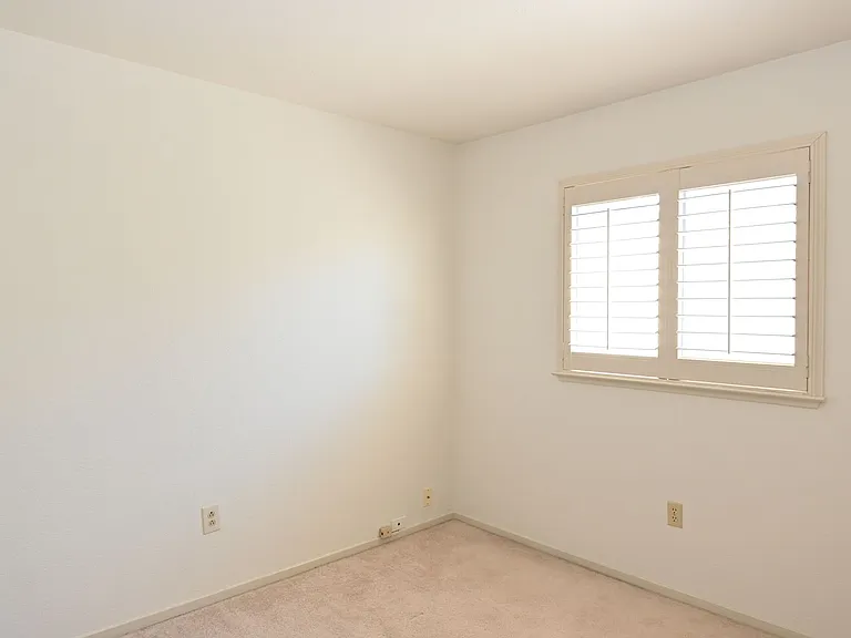 1105 Vista Pointe Cir — Photo 21