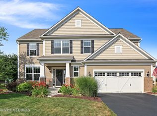 409 Baker Ct, Oswego, IL