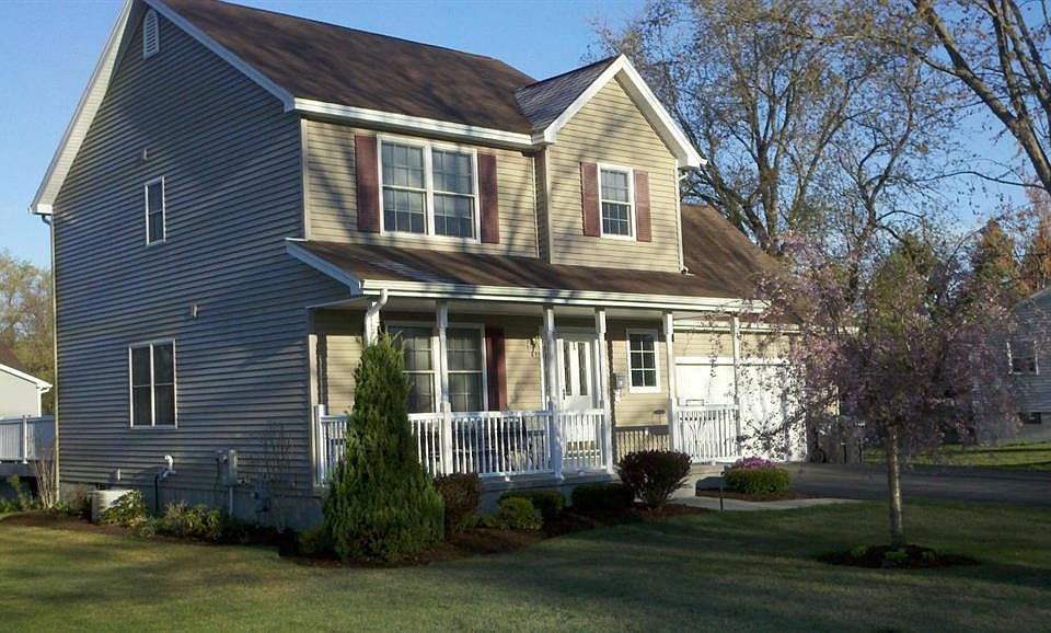 1st image of 11 James Ct