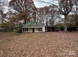 41 Aaron Ct, Taylorsville, NC 28681