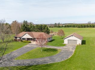 N4575 Larry Rd, New London, WI 54961