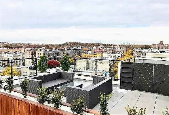 Rented by Voro New York | media 9