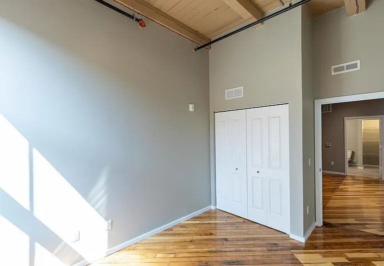 116 N 4th St #406 — Photo 5
