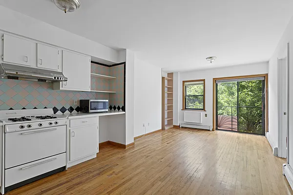 Rented by REAL New York | media 10