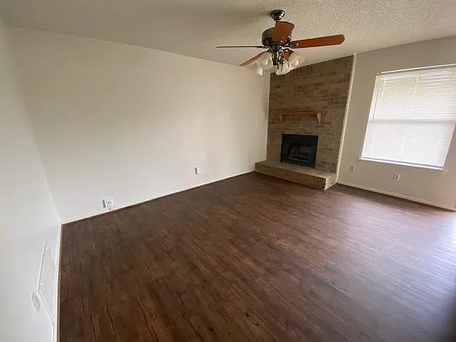 904A Cottonwood Trl — Photo 5